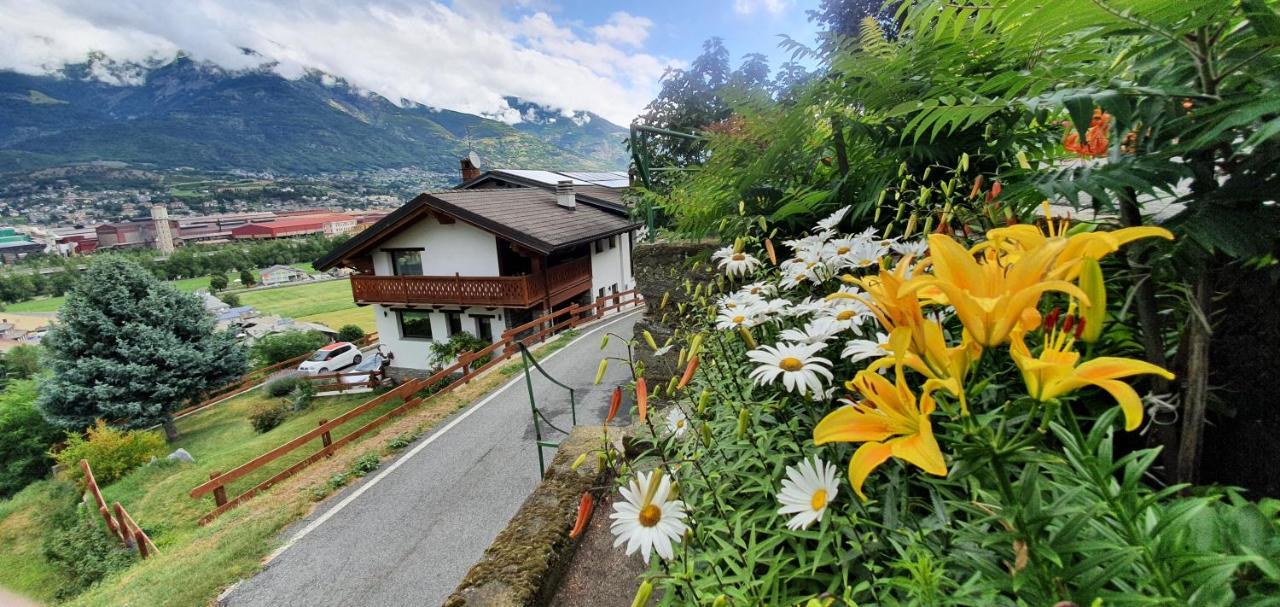 Agriturismo B&B Chevres A Cheval Аоста Екстер'єр фото