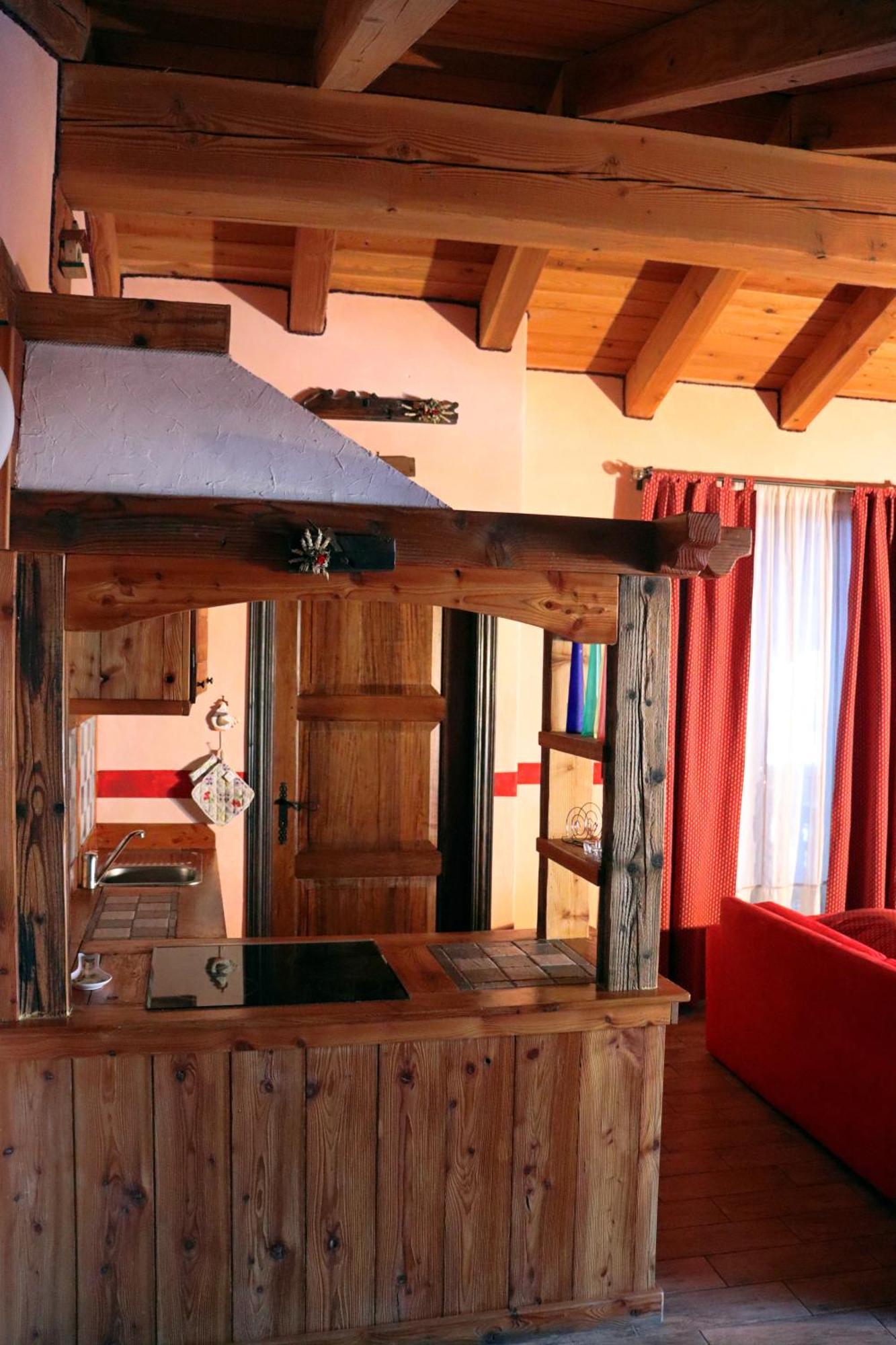 Agriturismo B&B Chevres A Cheval Charvensod Екстер'єр фото
