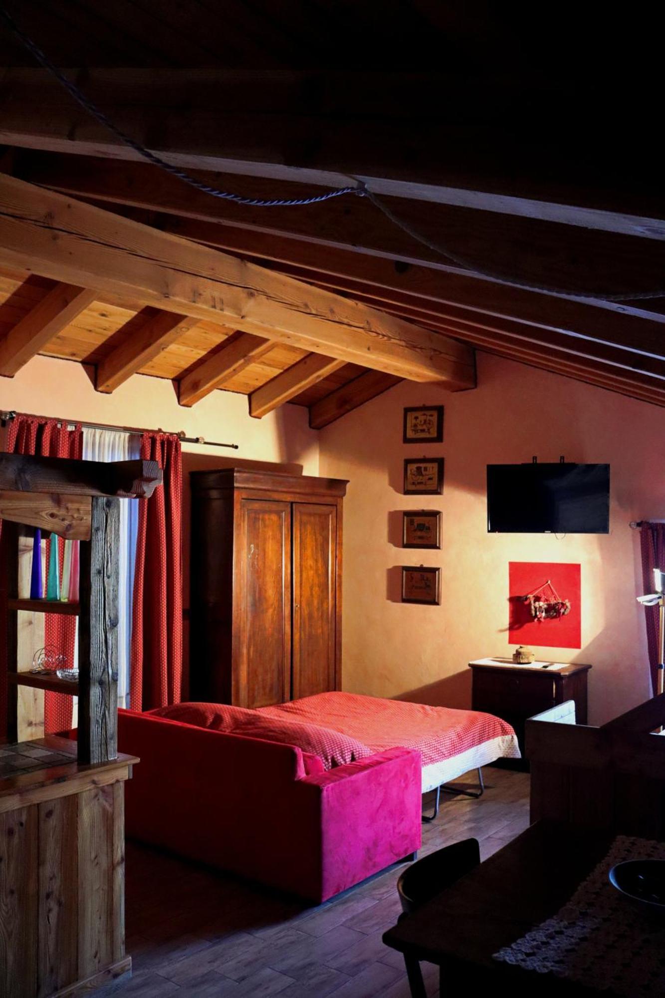 Agriturismo B&B Chevres A Cheval Charvensod Екстер'єр фото